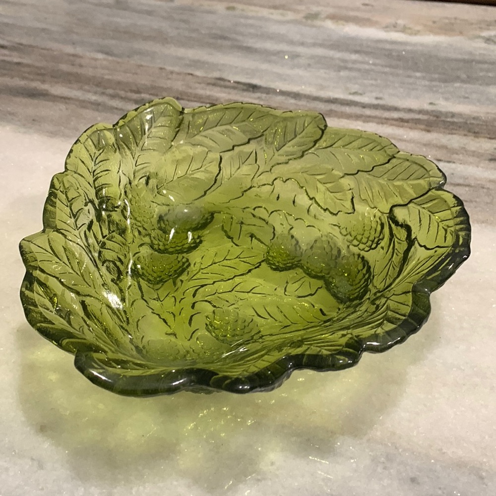 Green Dish